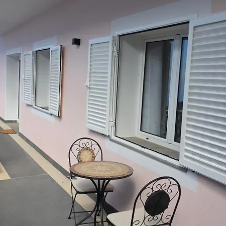 Sublime View - Balcony Apartment Quinta Grande